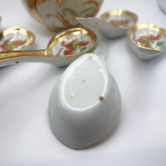 Set of Seven(7) Dragon Gold Color Soup Bowls & Spoons Made in Hong Kong - Picture 11 of 16